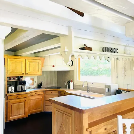 Spacious In With Mont Blanc View בקתה *