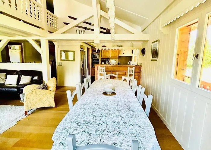 シャレー Spacious In With Mont Blanc View *